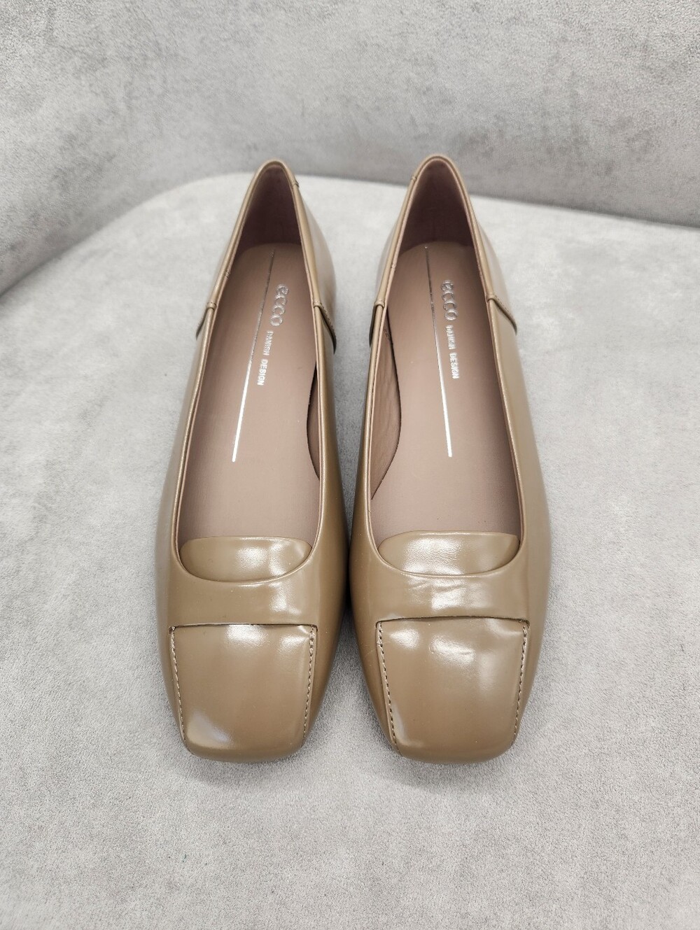 Ecco Ballerina Flats 7.5 Taupe Patent Leather Margot Origami Minimalist New $120
